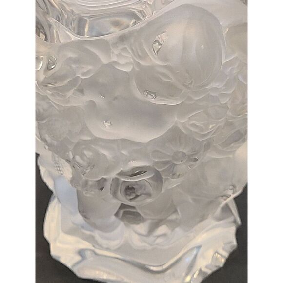 Vintage Desna Czech Semi Frosted Crystal Cherubs & Floral Vase 7.25" Tall EUC - Picture 10 of 13